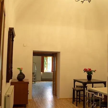 Contessa Apartment