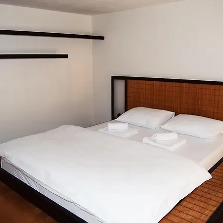 Contessa Κλουζ-Ναπόκα